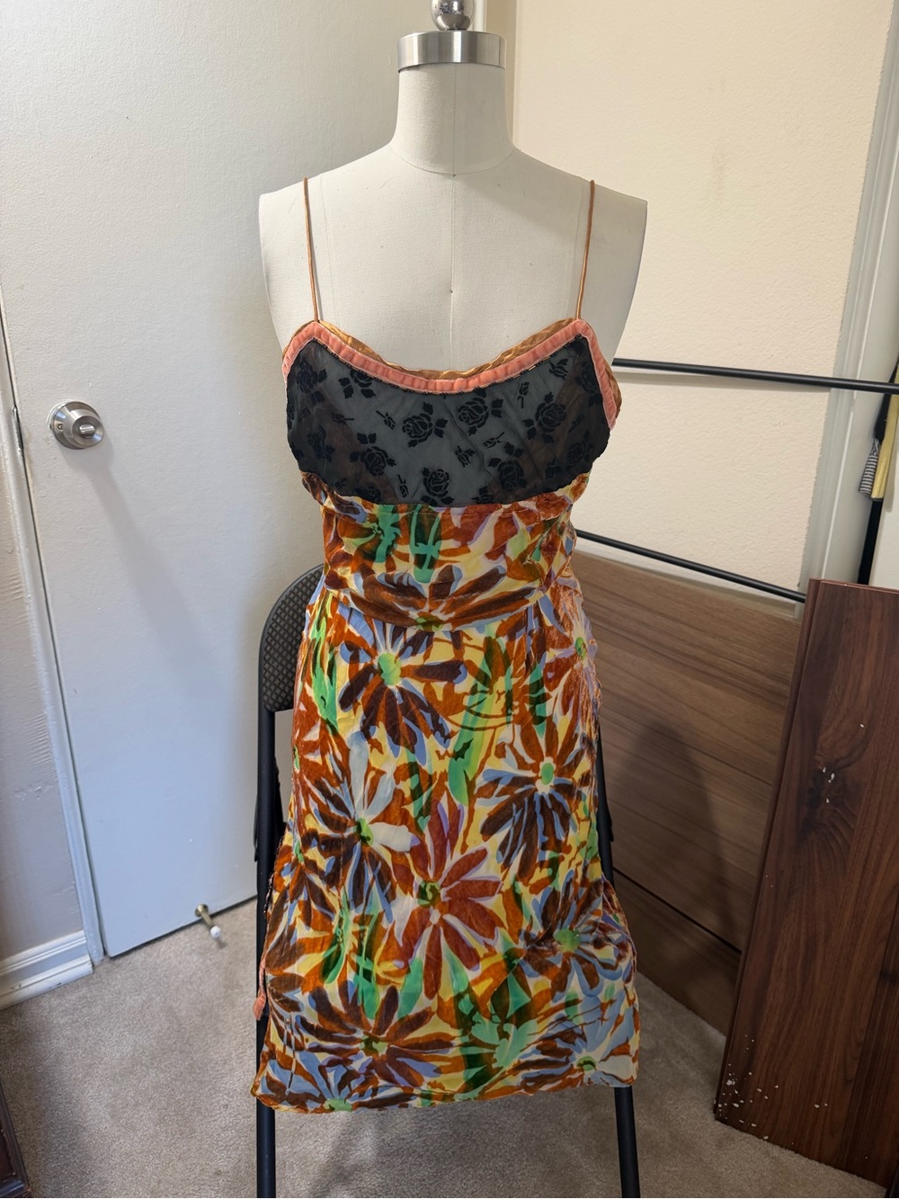 Voyage. Invest in the original. Vintage Multicolor Floral Velvet Slip Dress